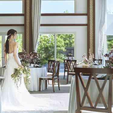 ララシャンス 太陽の丘 貸切リゾート邸宅でお二人らしい一日を