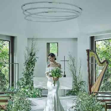 旧軽井沢KIKYOキュリオ・コレクションbyヒルトン 森に包まれた透明感あふれる独立型チャペル