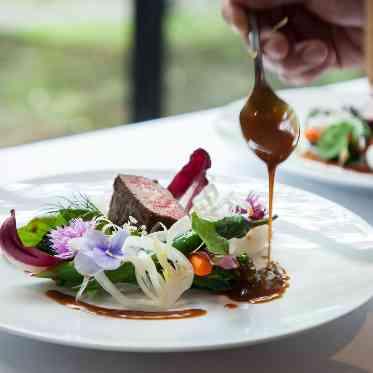 旧軽井沢KIKYOキュリオ・コレクションbyヒルトン 「料理・デザート」素材と調理法にこだわった、おもてなしのお料理