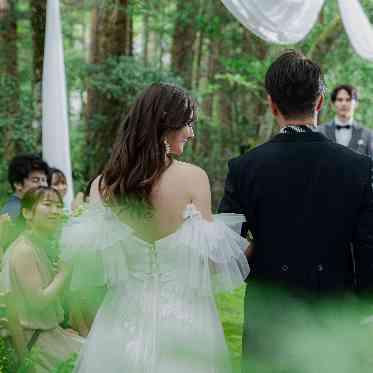 ANELLI軽井沢(アネーリ軽井沢) ゲストとの距離感が近いガーデン人前式