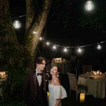 ANELLI軽井沢（アネーリ軽井沢） シンボルツリーが印象的なガーデンパーティ