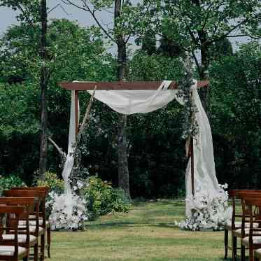 プリムローズガーデン 森と水の教会 ガーデンウェディング