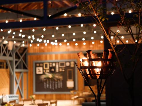 プリムローズガーデン 森と水の教会 披露宴会場