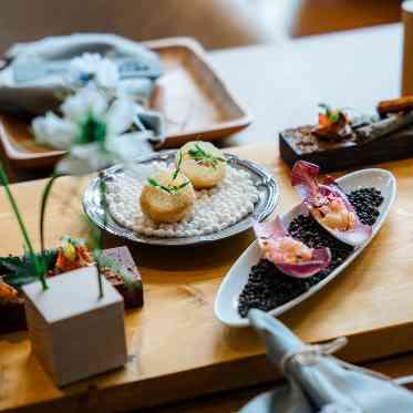 プリムローズガーデン 森と水の教会 森のレストラン