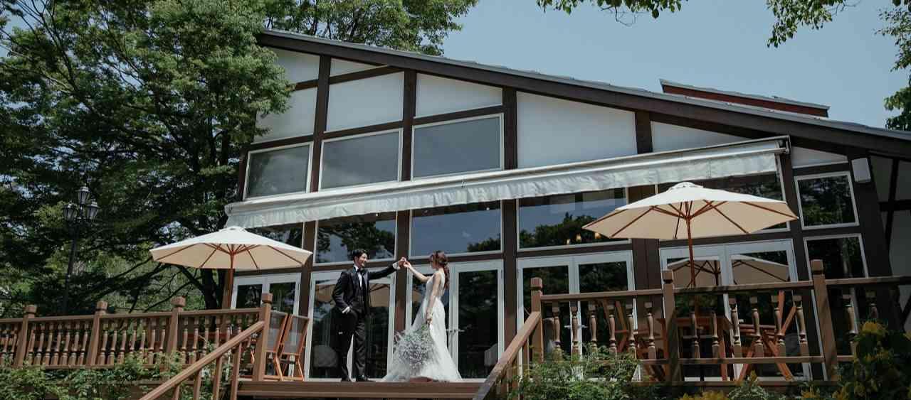 プリムローズガーデン 森と水の教会 披露宴会場