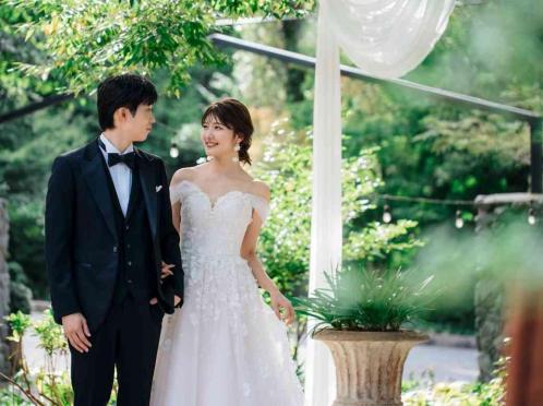 プリムローズガーデン 森と水の教会 披露宴会場