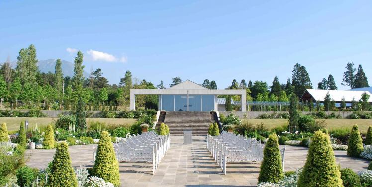 プリムローズガーデン 森と水の教会 外観