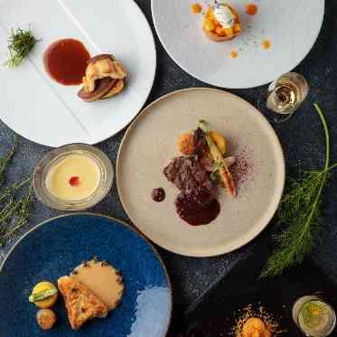 プリムローズガーデン 森と水の教会 フレンチフルコース