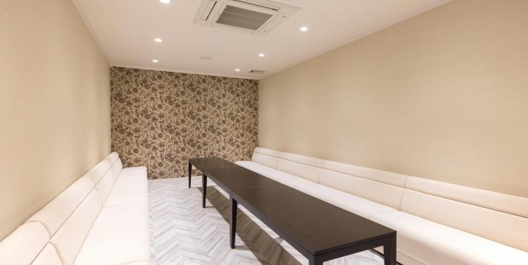 Ｖｅｌｌｕｇｕｅ（ヴェルージュ） ロビー・控室