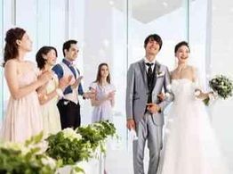 グラン アクイール 披露宴会場の写真2