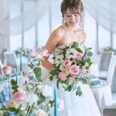 エルセルモ広島 花嫁を引き立てるウェディングドレス