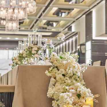ノートルダム宇部/FIVESTAR WEDDING 専属のフラワーコーディネーターがおふたりのイメージをカタチにします。
