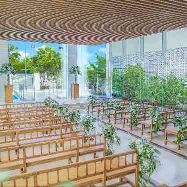 アーヴェリール迎賓館(高松)/テイクアンドギヴ・ニーズウェディング 光に包まれた挙式体験