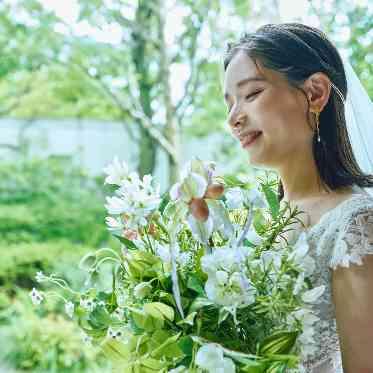 アーヴェリール迎賓館(高松)/テイクアンドギヴ・ニーズウェディング 自然に包まれた非現実感たっぷりの迎賓館