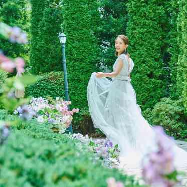 アーヴェリール迎賓館(高松)/テイクアンドギヴ・ニーズウェディング 自然に包まれた非現実感たっぷりの迎賓館