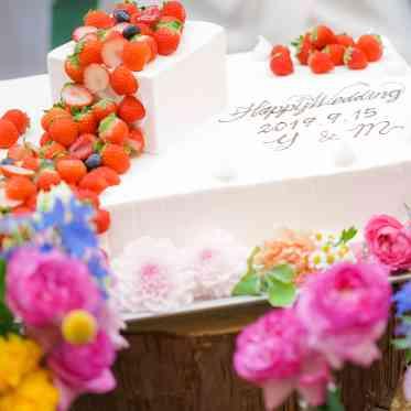 アーヴェリール迎賓館(高松)/テイクアンドギヴ・ニーズウェディング ウェディングケーキ