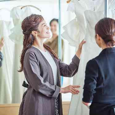 【衣装サロン】当館の花嫁さまだけにご案内しているドレスショップPRIMACARA