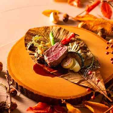 【秋-Autumn-】食の秋と謡われるほど豊かな旬の食材を朴葉包みに