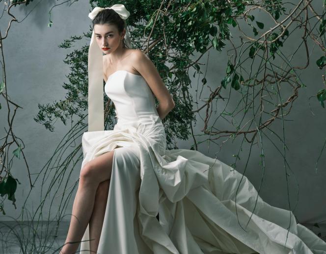 ベイサイド迎賓館（松山）/テイクアンドギヴ・ニーズウェディング ドレス・衣装