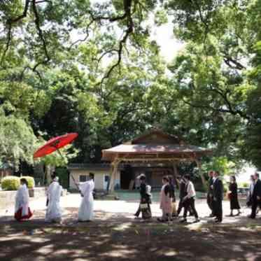 ザ・マーキーズ　ホテル&ウエディング 花嫁行列ができる数少ない神社となっております