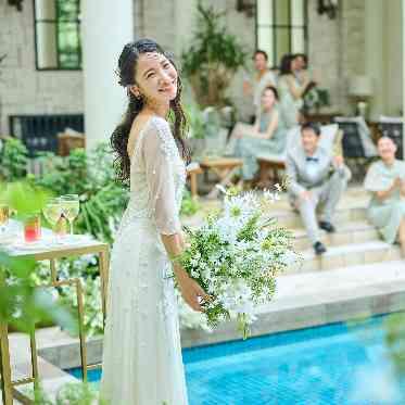 アーフェリーク迎賓館(熊本)/テイクアンドギヴ・ニーズウェディング 煌めく水面が美しいガーデンでゲストへのウェルカムパーティ