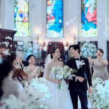 百花籠(ひゃっかろう)-Neo Japanesque Wedding- 百花籠で叶える大聖堂で感動の挙式
