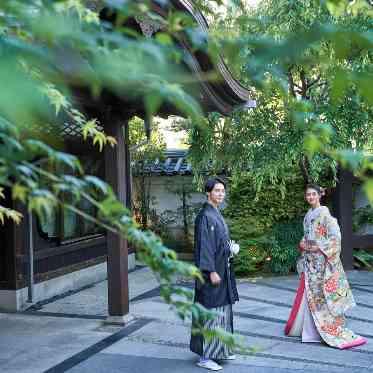 専用のガーデンは伝統を活かした日本庭園スタイル