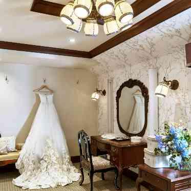 百花籠(ひゃっかろう)-Neo Japanesque Wedding- 気分高まるブライズルーム