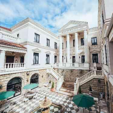 グランドパティオ都城 中庭パティオ