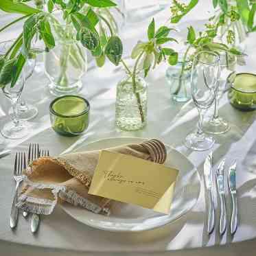 THE BAYSUITE SAKURAJIMA TERRACE(ザベイスイートサクラジマテラス) お好みの色やテーマに合わせて、おふたりらしさあふれる空間を