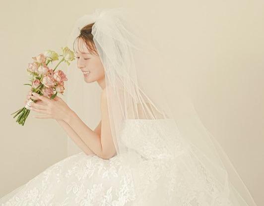 ザ・ピーク プレミアムテラス ドレス・衣装