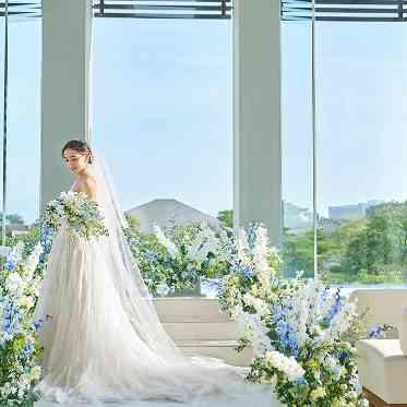 THE MEETS MARINA TERRACE(ザ・ミーツ マリーナテラス) まるで天空に浮かぶような幻想的なチャペル