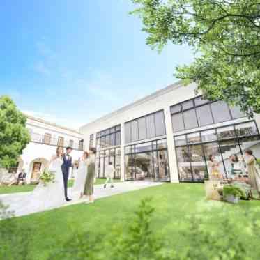 非日常空間のチャペルガーデン