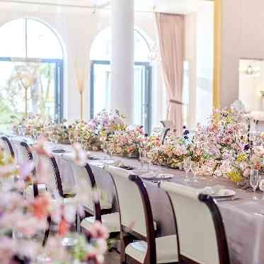 ゆったり優雅にテーブルラウンド 大切なゲストとアットホームな時間を過ごす