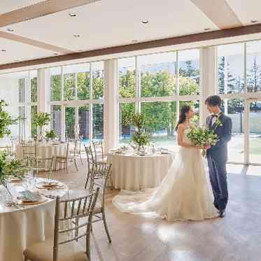 ブランレヴュー宇都宮 アクアテラス ナチュラルで開放的なバンケット