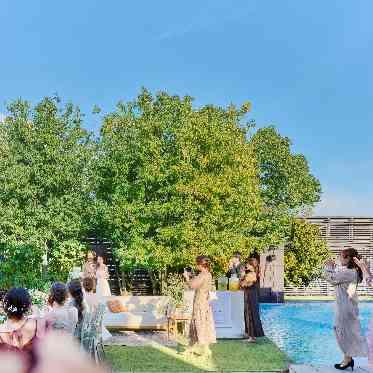 ブランレヴュー宇都宮 アクアテラス 邸宅のあらゆる場所から見渡せる開放的なアクアガーデン