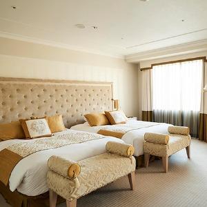 名古屋東急ホテル ロイヤルスイートルームでご宿泊も可能。余韻に浸りながら記念日を過ごせるのも魅力。