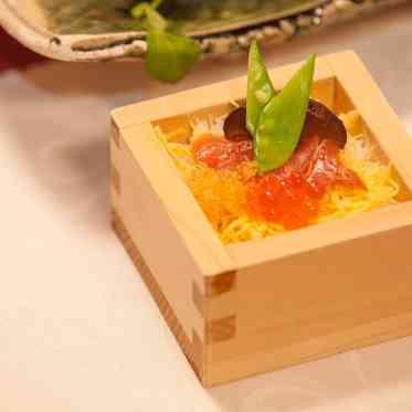 神楽家 (かぐらや) 年配の方でも安心して召し上がっていただける和食だからおふたりも落ち着いて楽しめる