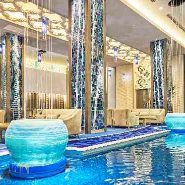 ノートルダム神戸/FIVESTAR WEDDING 貸切会場のプライベートラウンジ