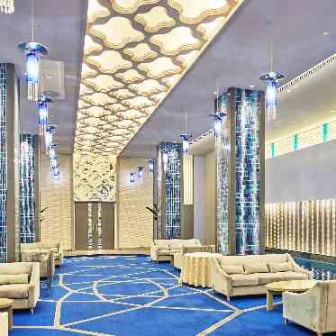 ノートルダム神戸/FIVESTAR WEDDING 披露宴会場前の贅沢な貸切スペースを完備