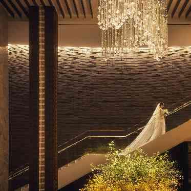 ノートルダム神戸/FIVESTAR WEDDING 高級感漂うエントランス