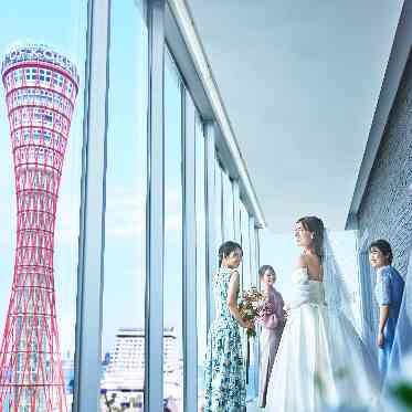 ノートルダム神戸/FIVESTAR WEDDING 式場内のどこからでも感じられる最高の景色