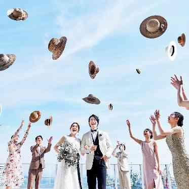 ノートルダム神戸/FIVESTAR WEDDING 開放的なスカイコートではできる演出も幅広い