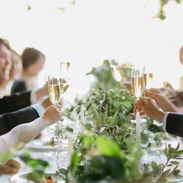 AILES FORTUNA (エール・フォルトゥーナ) 自然光あふれる明るい雰囲気はゲストも自然と笑顔になれる