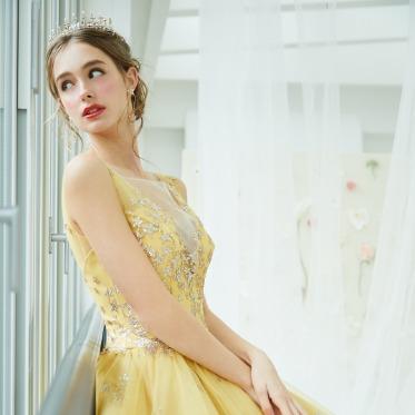 AILES FORTUNA (エール・フォルトゥーナ) キラキラが可愛いカラードレス