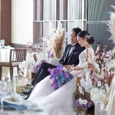 KIYOMIZU京都東山 自然光が優しく差し込み、ドレスも映えるこだわりの設計に