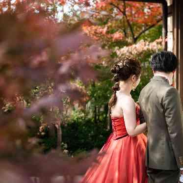 KIYOMIZU京都東山 秋には紅葉で庭園が色づく