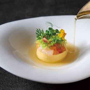 KIYOMIZU京都東山 フルオーダー料理だから和・洋の要素を入れ込んだフルコースも可能