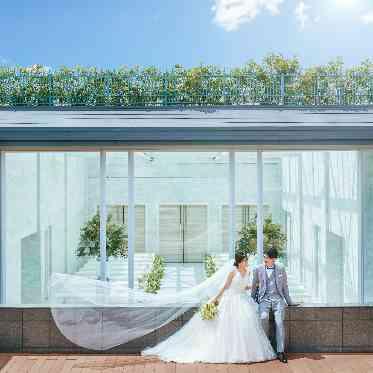 リバースイート京都鴨川迎賓館 屋上テラスは絶景のロケーション!
大文字や東山三十六峰を見渡せる特別な場所