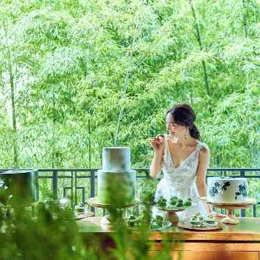 FORTUNE GARDEN KYOTO (フォーチュンガーデン京都) 緑に囲まれたテラスでのデザートビュッフェも人気